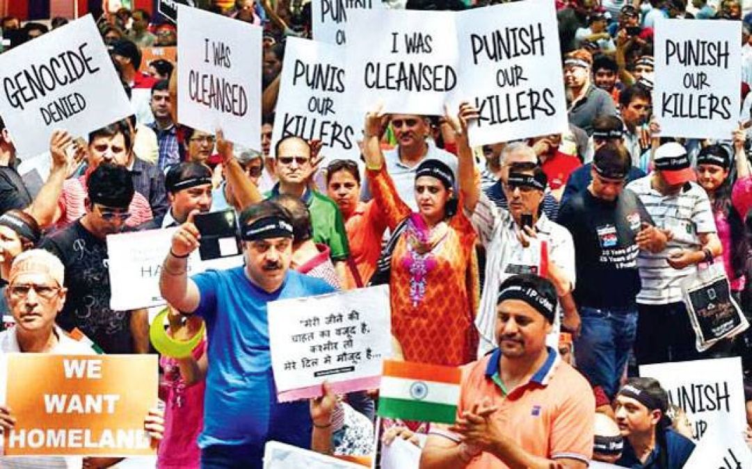 Kashmiri Pandits pledge to return home, pay tribute to martyrs