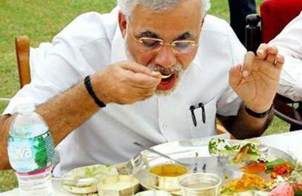 PM Modi is a fan of food, these are 5 favorite dishes | NewsTrack English 1