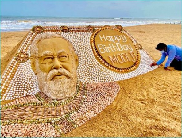 Sand artist Sudarshan Patnaik wished PM Modi on his birthday in a special way