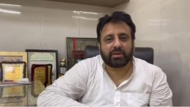 After Amanatullah Khan his close aide Hamid arrested in Arms Act