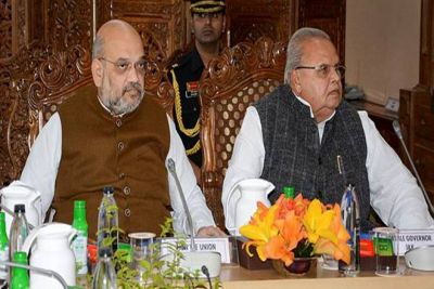 Home Minister reviews the situation in Jammu and Kashmir with senior officials