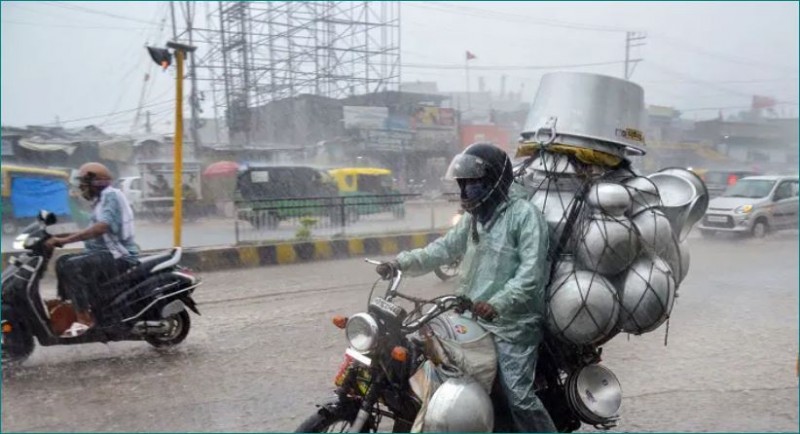 Mumbai: Heavy rain alert Issued