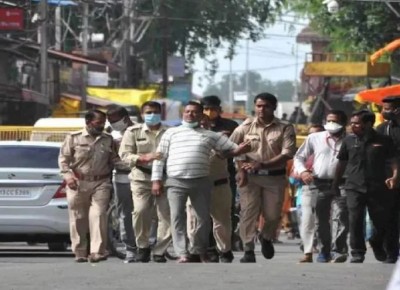 Bikru Murder Case: Bail plea of inspector Vinay Tiwari who informed Vikas Dubey about the raid rejected