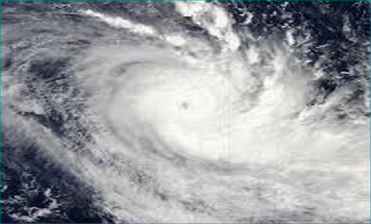 IMD अलर्ट: अगले 12 घंटे में इन राज्यों में तबाही मचा सकता है चक्रवाती तूफान