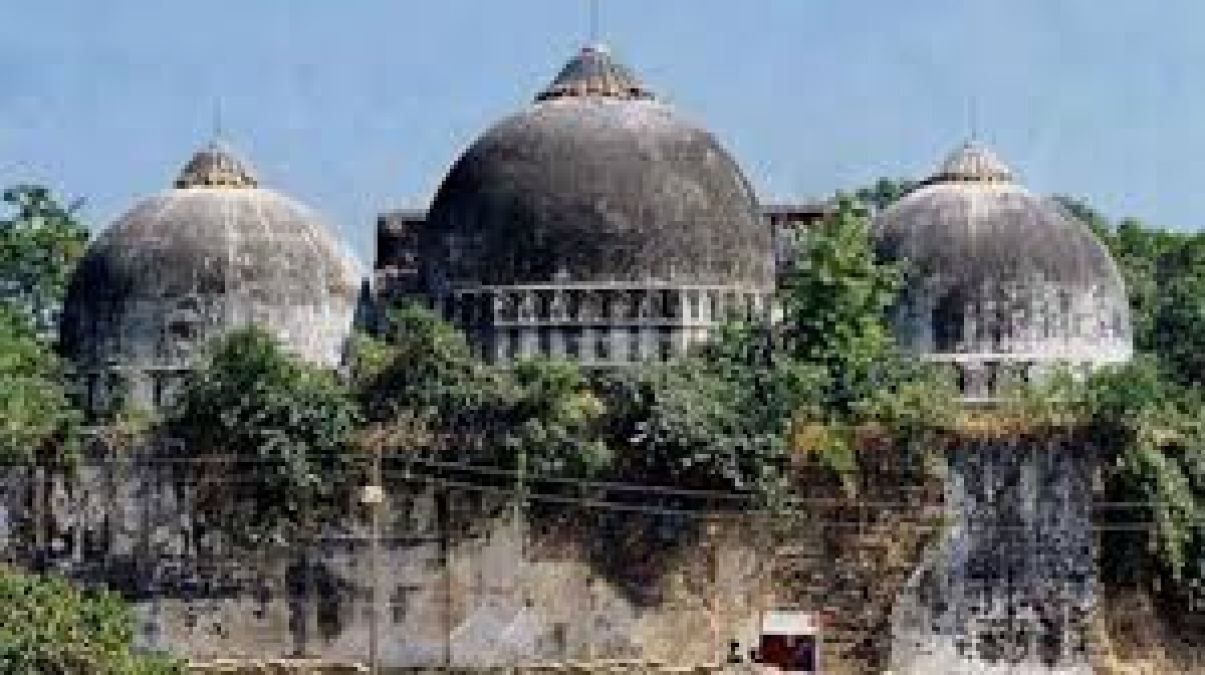 Ayodhya Case: Hearing begins on 31st day in Ayodhya land dispute case