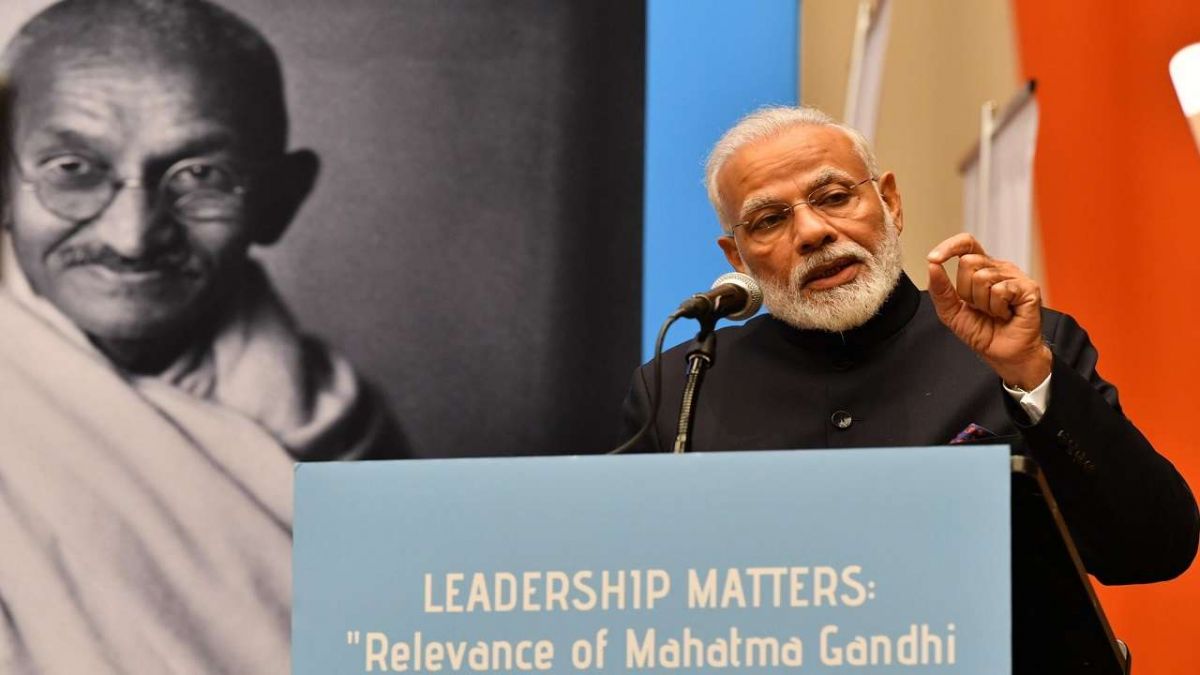 Paying tribute to Mahatma Gandhi, PM Modi said- 'His vision was How to Inspire'