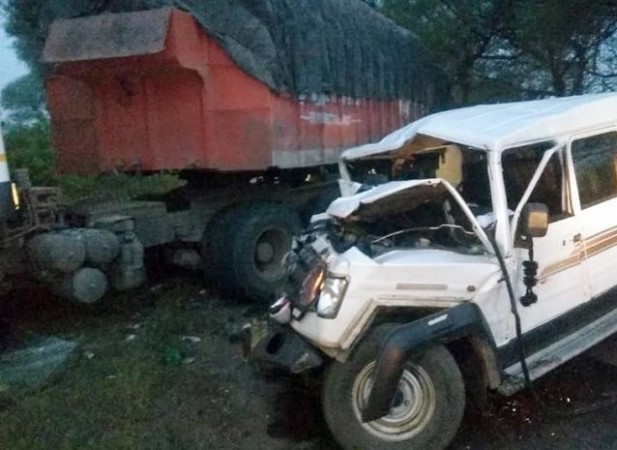 5 labours died in road accident on Ujjain road