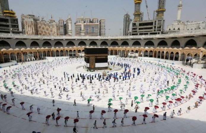 Government mulls to start application process for Haj 2021 soon