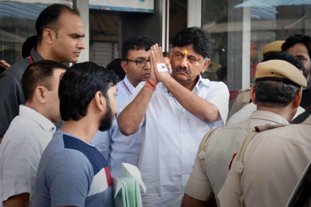 Money Laundering Case: DK Shivkumar gets a big shock, bail plea rejected