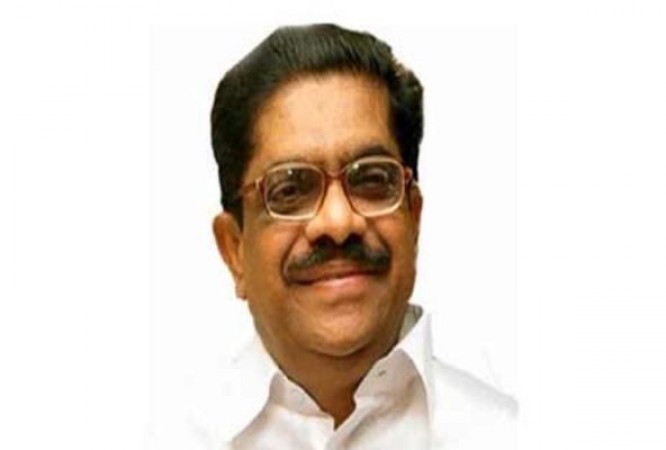 केरल में कांग्रेस को बड़ा झटका, वी एम सुधीरन ने AICC की सदस्यता से दिया इस्तीफा