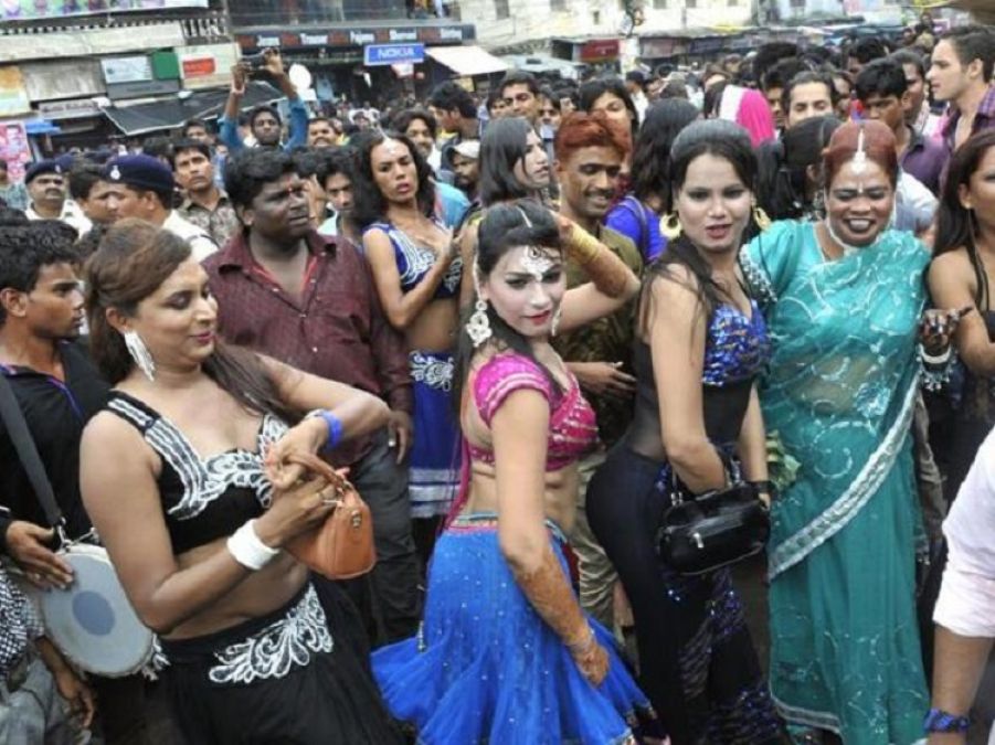 Ban on entry of transgenders in this market of Surat, Know why