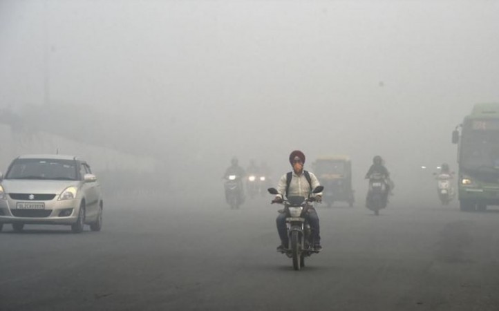 दिल्ली में मानसून की विदाई के साथ ही बिगड़ने लगी हवा, सर्दियों में क्या होगा ?