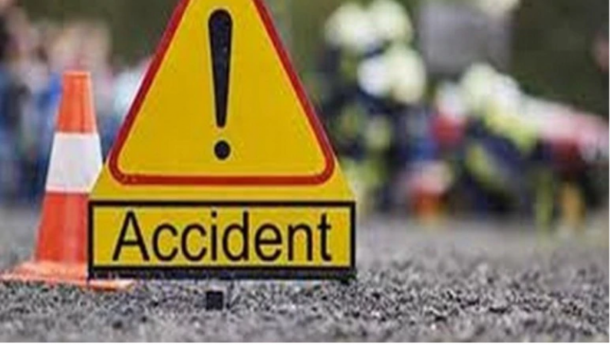 Madhya Pradesh: Speeding Car rams into a parked truck, two killed