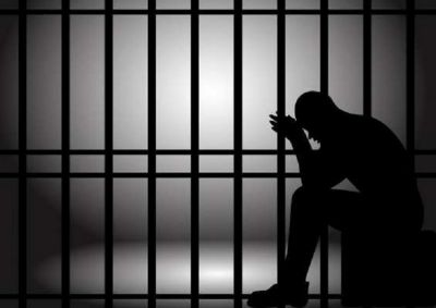 सेंट्रल जेल में कैदी ने लगाई फांसी, प्रशासन में मचा हड़कंप