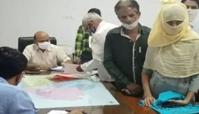 MP: Jabalpur girl claimed her face become crooked after taking corona vaccine, lodged complaint