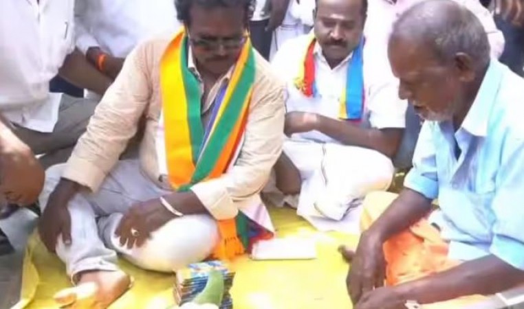 तमिलनाडु में NDA उम्मीदवार की जीत की भविष्यवाणी करने वाला ज्योतिषी गिरफ्तार, पुलिस बोली- तोते को पिंजरे में रखना अपराध