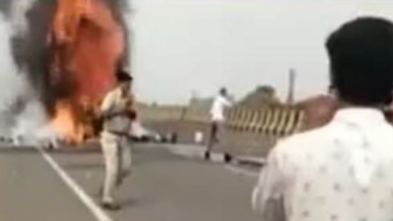 राजस्थान के सीकर में भीषण सड़क हादसा, 7 लोगों की जलकर दुखद मौत