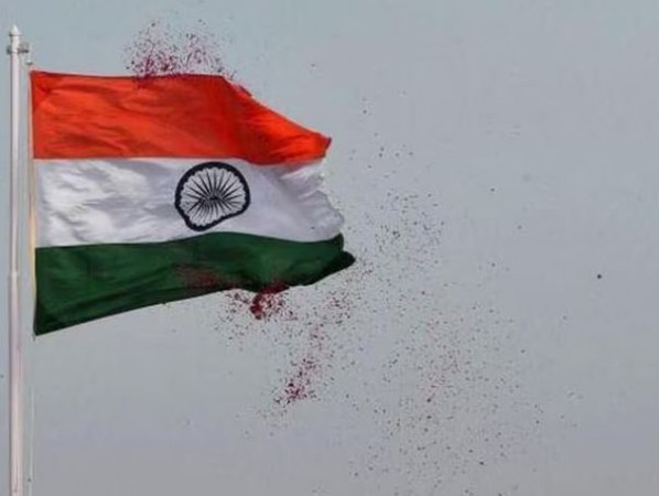 Essential Precepts About Hoisting the National Flag on Independence Day