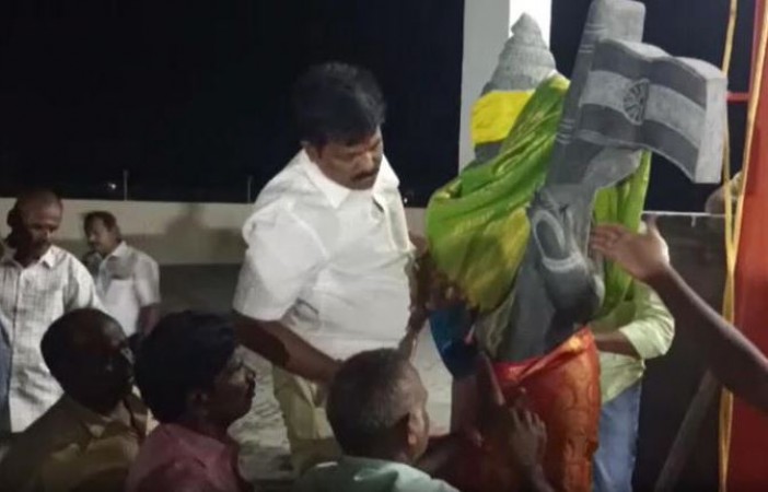 तमिलनाडु पुलिस ने भाजपा के दफ्तर से हटाई 'भारत माता' की प्रतिमा, पार्टी नेताओं ने DMK सरकार को घेरा