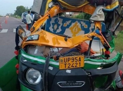 7 dead, 5 injured in road accident