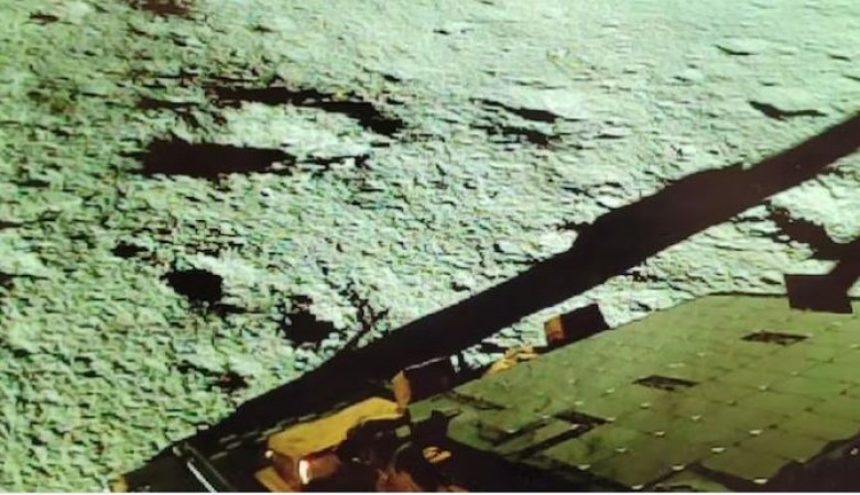 चंद्रयान-3: अंतरिक्ष इतिहास में पहली बार हुआ चाँद की मिट्टी के तापमान का आकलन, ISRO ने ट्वीट कर दी जानकारी
