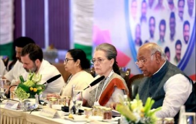 मुंबई में होने वाली विपक्षी दलों की बैठक में शामिल होंगी सोनिया गांधी, कांग्रेस नेता नाना पटोले ने की पुष्टि