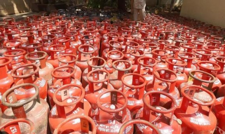 How to Get an LPG Cylinder for Just Rs 600? Find Out Here