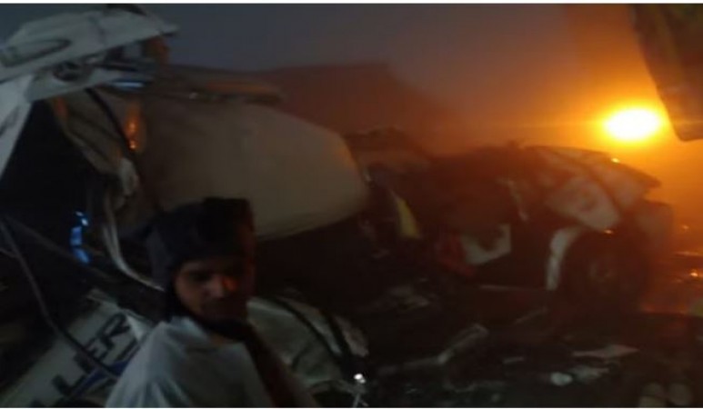 Accident on peripheral expressway due to fog, many people died