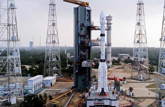 ISRO ने सफलतापूर्वक लॉन्च किया देश का सबसे आधुनिक मौसम सैटेलाइट INSAT-3DS, वैज्ञानिकों तक पहुंचाएगा ये जानकारी