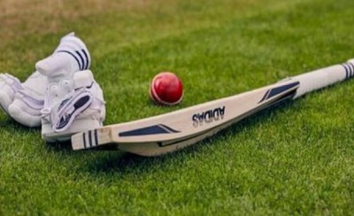 क्रिकेट मैच के दौरान अचानक फील्डिंग कर रहे शख्स लग गई बॉल, हुई मौत