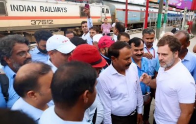'राहुल गांधी ने जिन लोको पायलटों से मुलाकात की, वो भारतीय रेलवे लॉबी से नहीं थे', रेलवे का आया बड़ा बयान