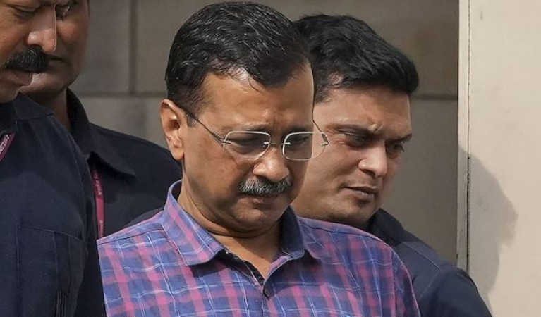 CBI ने केजरीवाल को किया गिरफ्तार, ED केस में आज SC में होगी सुनवाई