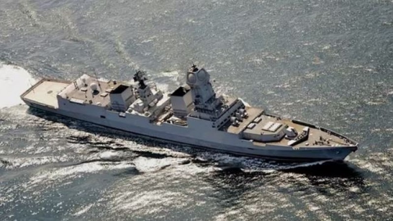 सोमाली डाकुओं से 17 चालक दलों को सुरक्षित निकाल लाया INS कोलकाता, लगातार समुद्री सुरक्षा में जुटी भारतीय नौसेना