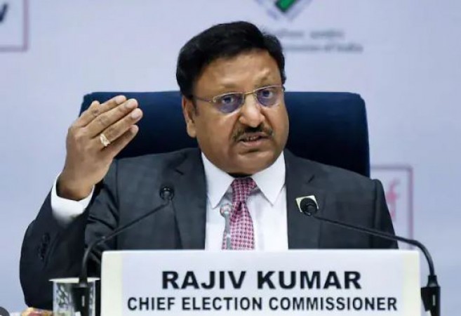आम चुनाव से पहले निर्वाचन आयोग का बड़ा एक्शन, बंगाल के DGP समेत 6 राज्यों के गृह सचिवों को हटाया