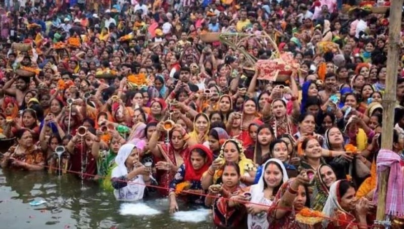 छठ पूजा के लिए तैयार हुए 900 से ज्यादा घाट, दिल्ली के मंत्री ने दी जानकारी
