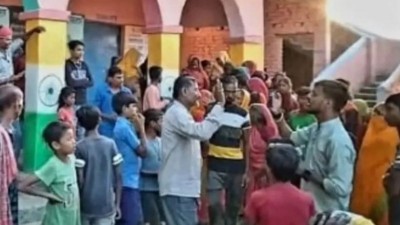 स्कूल में महिला रसोइया के साथ इश्क लड़ा रहे थे 'मास्टरजी', अचानक आ गई पत्नी-और...