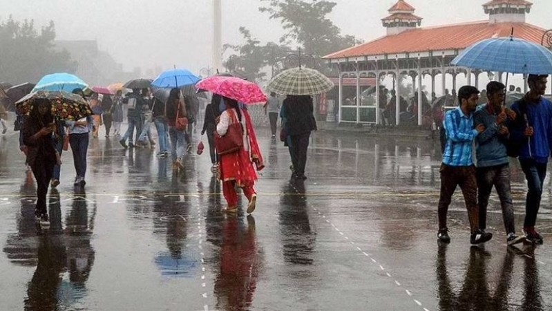 दिल्ली-NCR में आज सुबह से झमाझम जारी, मौसम विभाग ने जताया ये अनुमान