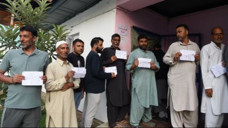 Long queues at polling booths in Jammu