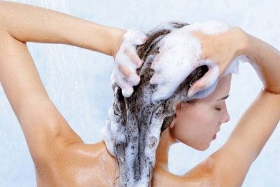 इस वजह से महिलाओं को गुरूवार के दिन नहीं धोने चाहिए बाल