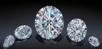 इन राशिवालों को भूल से भी नहीं पहनना चाहिए हीरा, ऐसे पहचाने असली है या नकली