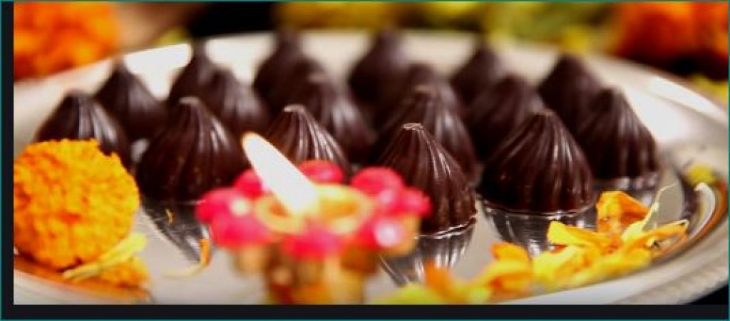 Must try chocolate modaks on Ganesh Chaturthi, Here's how to make them
