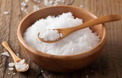 Remove Negative Energy Daily at Home with this Simple Salt Remedy
