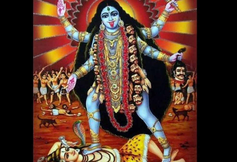 गुप्त नवरात्रि के पहले दिन इन मन्त्रों के जाप से करें माँ काली को खुश