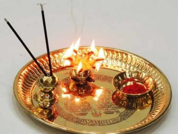 Agarbatti or Deepak: Which is More Auspicious for Worship? Find Out Here