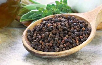Black pepper brings great benefits to health