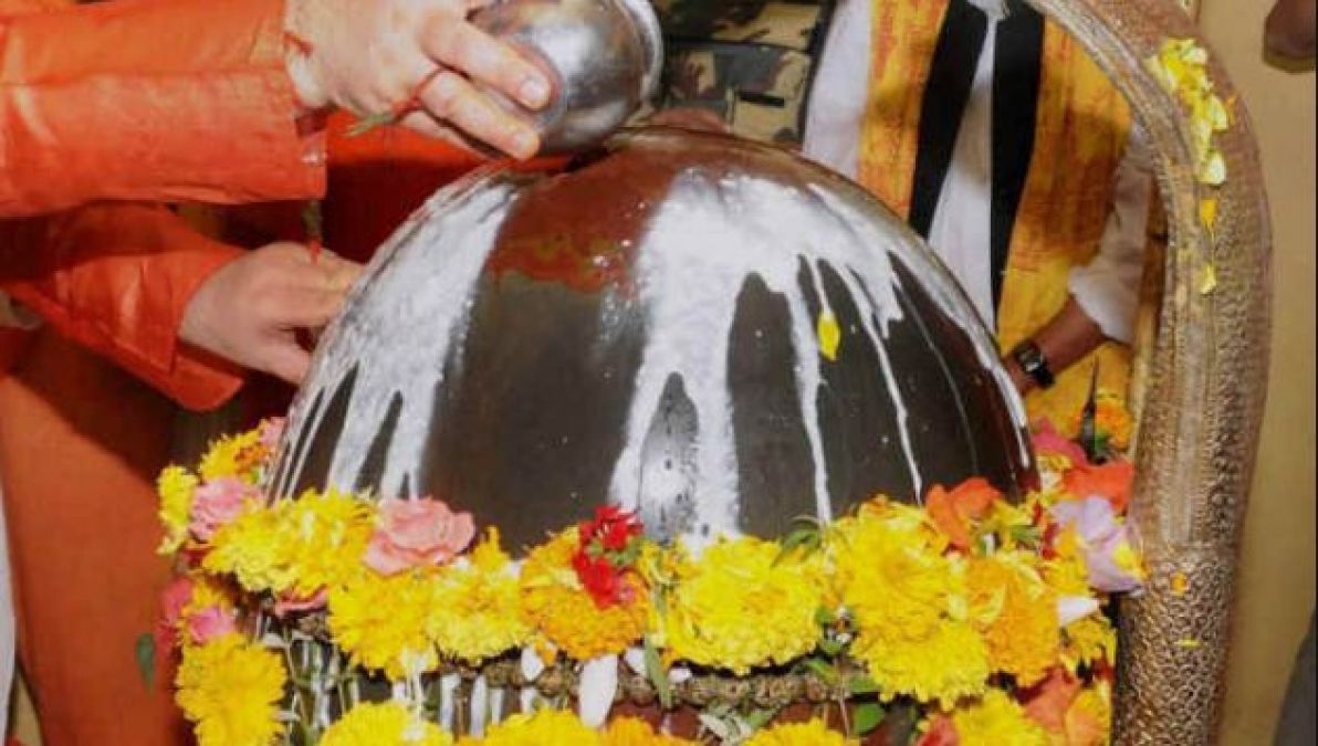 इस महाशिवरात्रि पर करें यह 3 शिव आरतियां, खुश हो जाएंगे बाबा