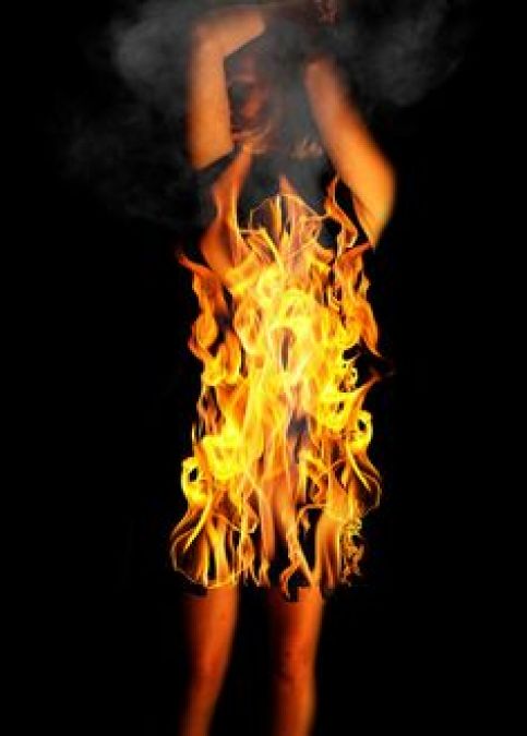 Man set a woman on fire along with her five-year-old son