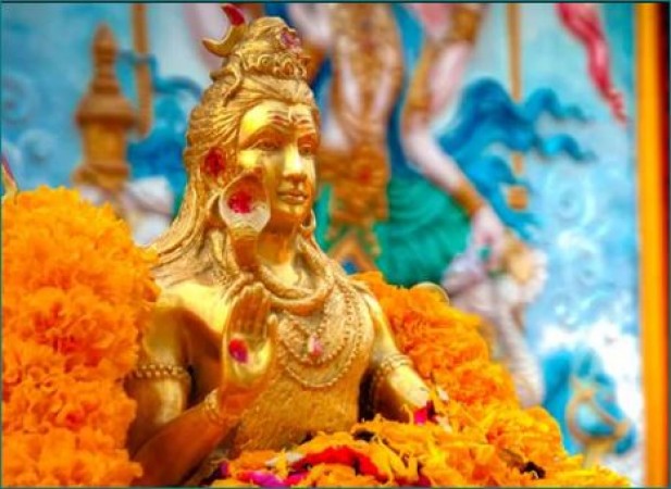 Read Rudrashtaak today to please lord Shiva