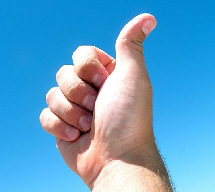 A person with this thumb has an expensive nature; read more!