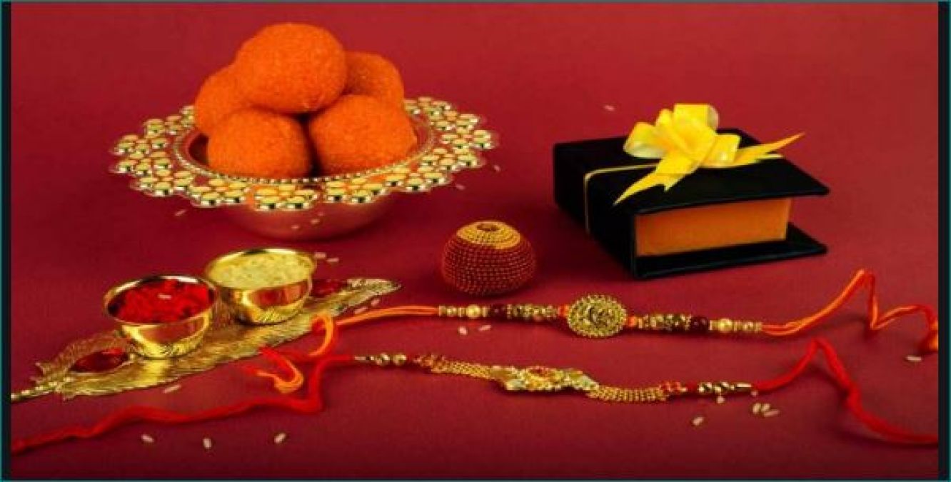 Keep these things in mind while buying rakhi for brother
